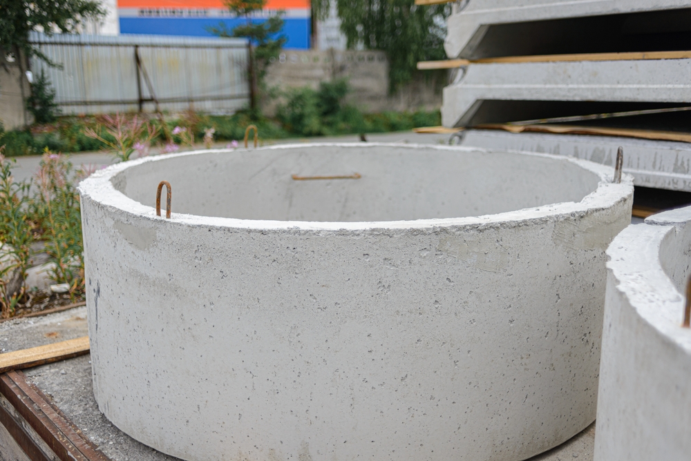 Reinforced,Concrete,Ring,Of,Wells,Close-up,At,A,Warehouse,Of